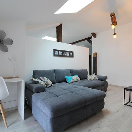 Apartamento L'Avison Bruyeres Exterior foto
